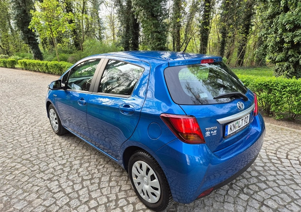 Toyota Yaris cena 45900 przebieg: 126750, rok produkcji 2015 z Wrocław małe 379